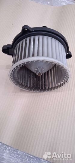 Мотор отопителя заднего Киа Карнивал