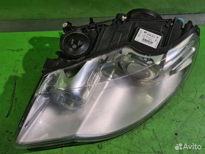 Фара левая VW Touareg 2 2002-2010