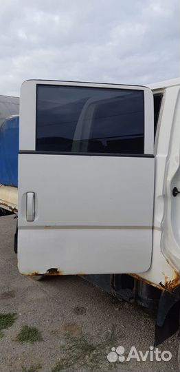 Дверь задняя Kia Bongo 3 770034E000 J3