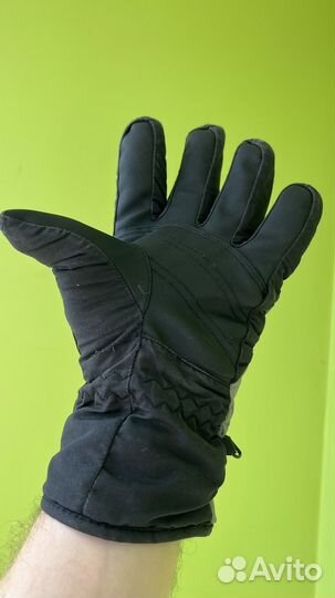 Горнолыжные перчатки