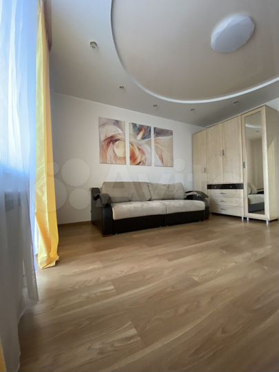 2-к. квартира, 60 м², 5/6 эт.