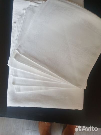 Скатерть и 6 салфеток