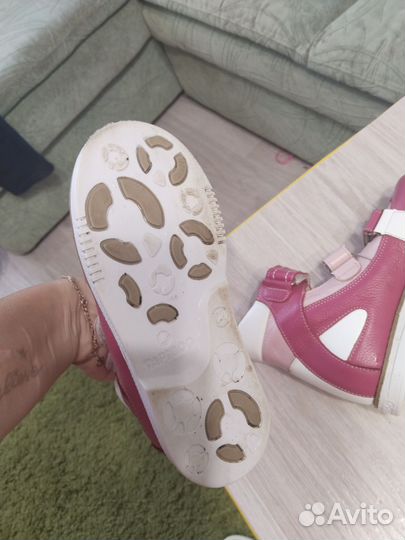 Ортопедические туфли для девочки