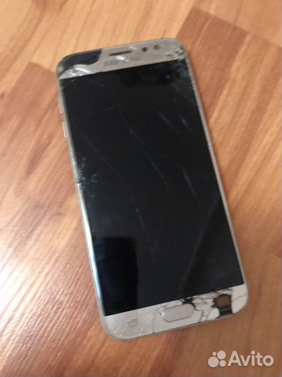 Телефон самсунг J7