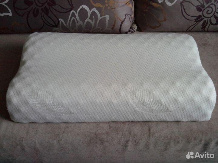 Латексная подушка