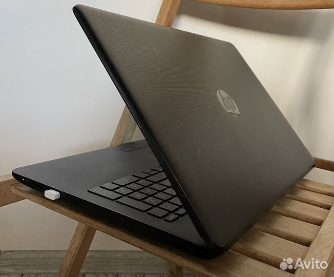 Ноутбук HP 15bw590ur