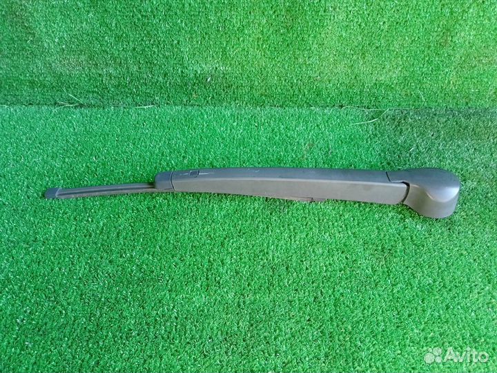 Дворник задний Volkswagen Golf 6 caxa (1.4T) 2010