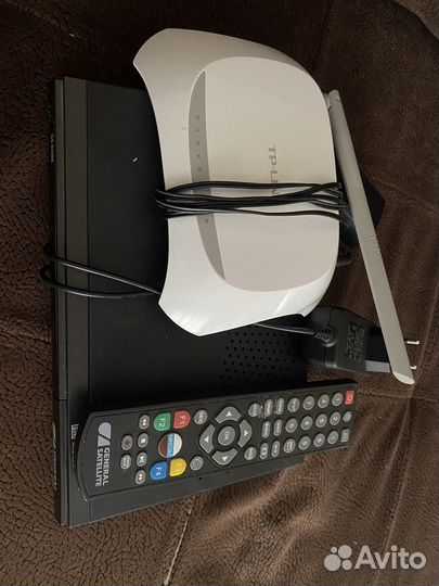 Приставка триколор,роутер(+ антенна)