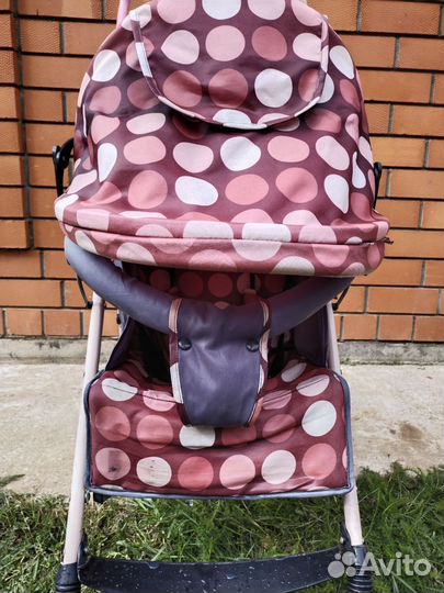 Прогулочная коляска