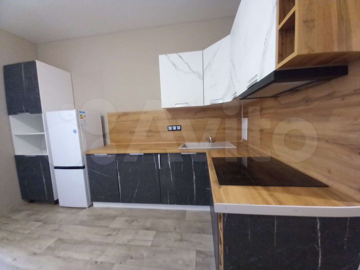 2-к. квартира, 58 м², 9/12 эт.