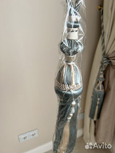 Подхват для штор новый