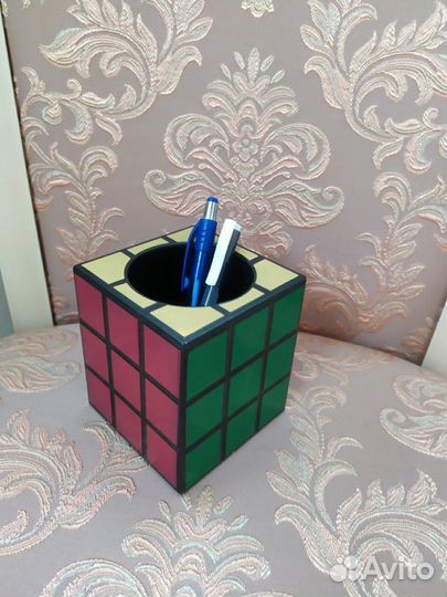 Подставка для ручек (декоративная)