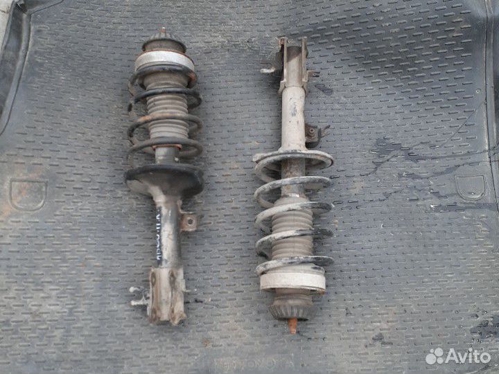 Амортизатор пружины Chevrolet Aveo T200