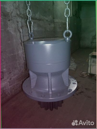 210 редуктор CX case LN001820 поворота