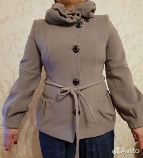 Полупальто женское 46 48