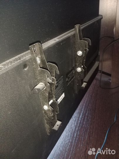 Кронштейн для телевизора