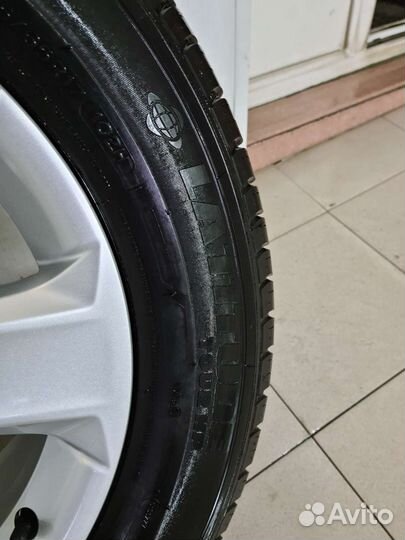 Michelin Latitude Tour HP 225/65 R17 102H