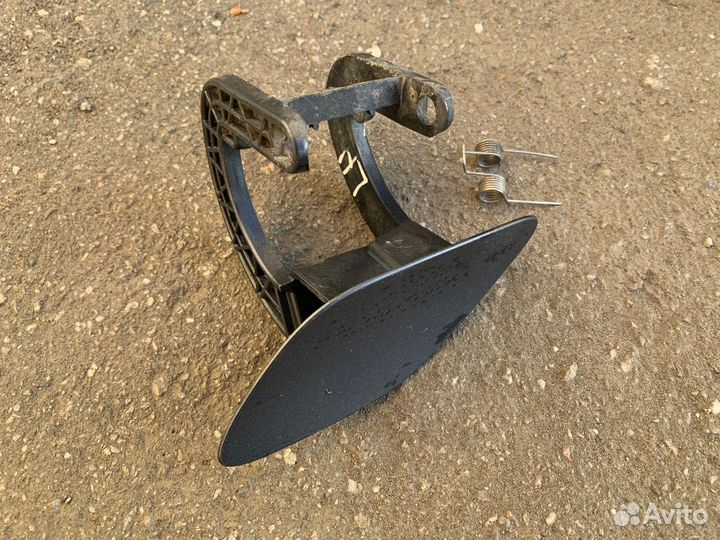 Крышка форсунки омывателя фары X204 (после 2011)