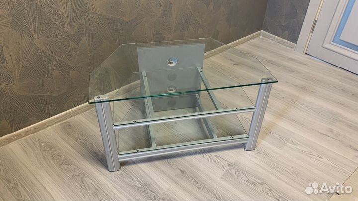 Продам стеклянную тумбу под Телевизор