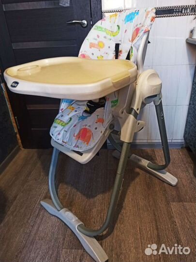 Стульчик для кормления Chicco Polly