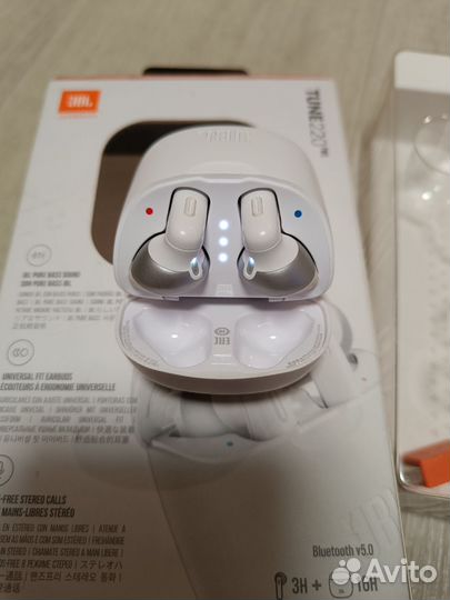 JBL tune220TWS