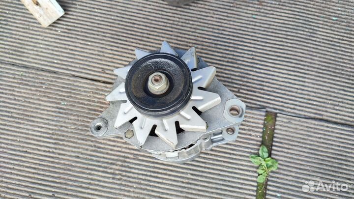 Генератор на УАЗ 402 двигатель