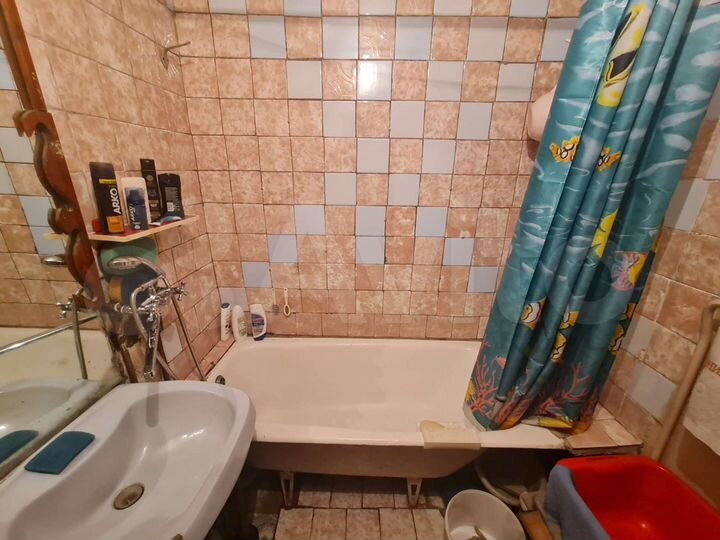 3-к. квартира, 64 м², 3/5 эт.