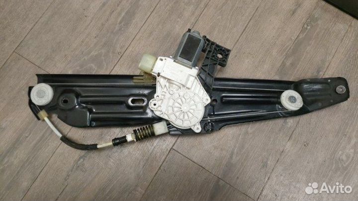 Стеклоподъемник задний левый Bmw 530 D F10 N57D30