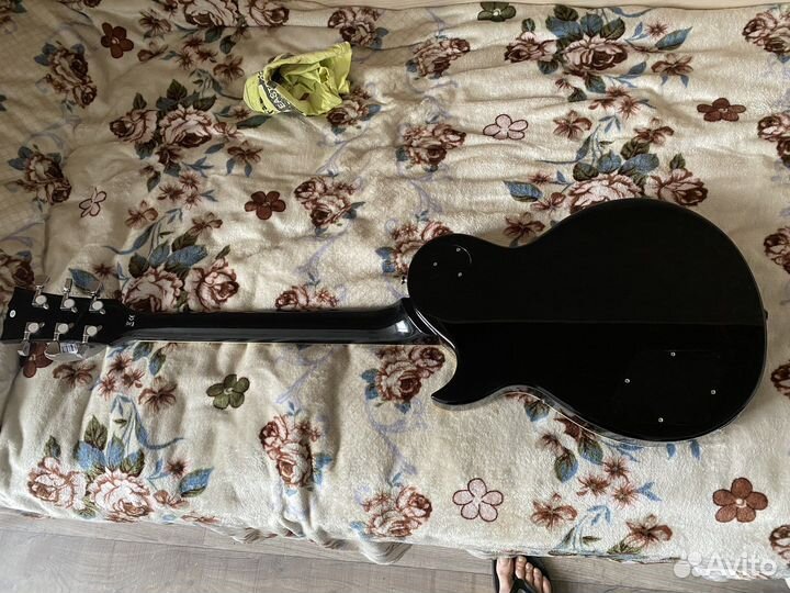 Электро гитара