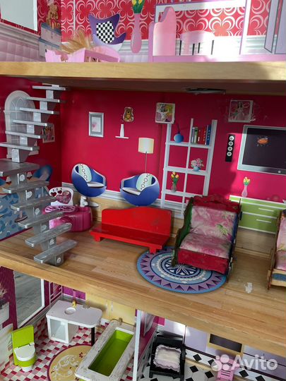 Домик кукольный