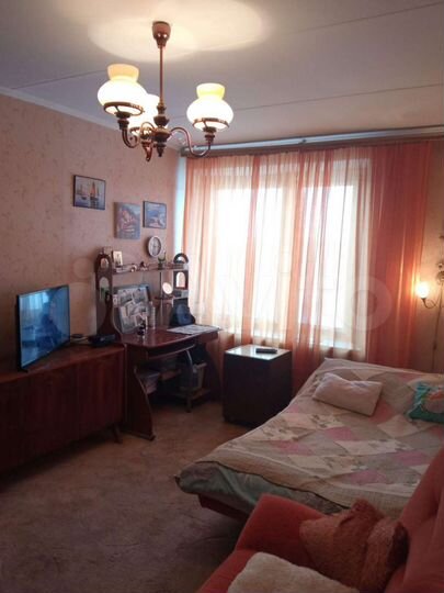 Комната 18 м² в 2-к., 8/12 эт.