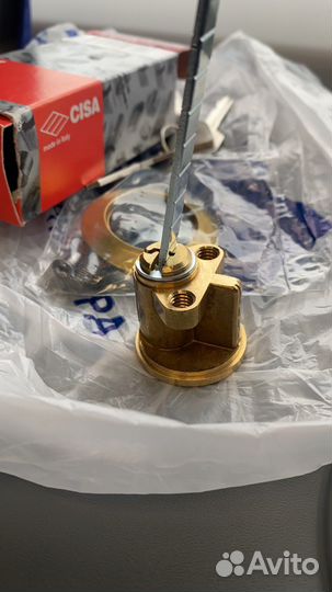 Цилиндр (личинка для замка) cisa