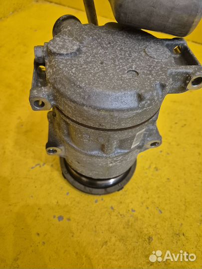 Компрессор кондиционера 2.4 2AZ-FE 2azfe toyota