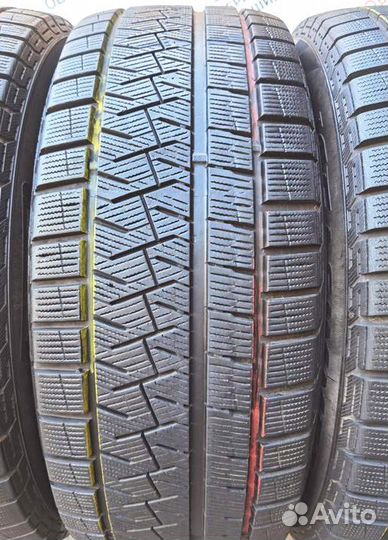 Pirelli Ice Asimmetrico Plus 235/55 R18 99R