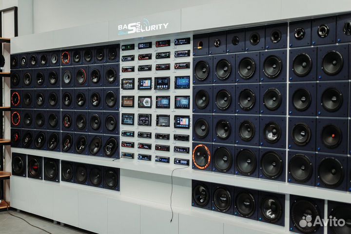 Сабвуфер Ural Molot 10