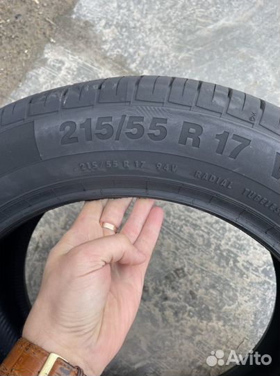 Continental ContiPremiumContact 5 215/55 R17 94V