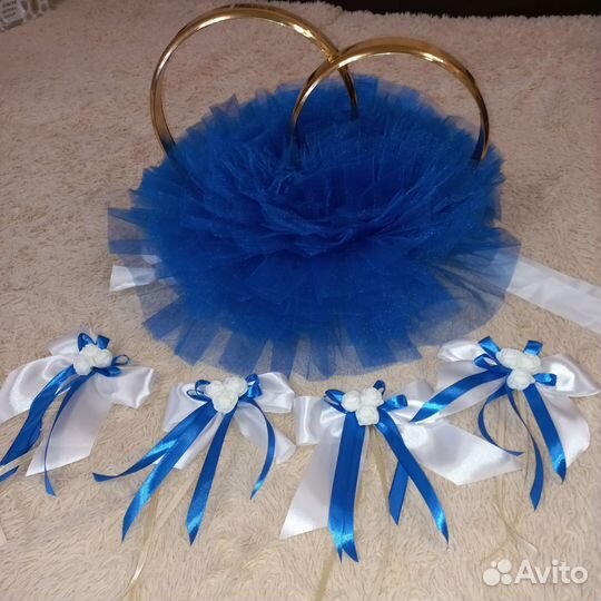 Свадебные украшения на машину