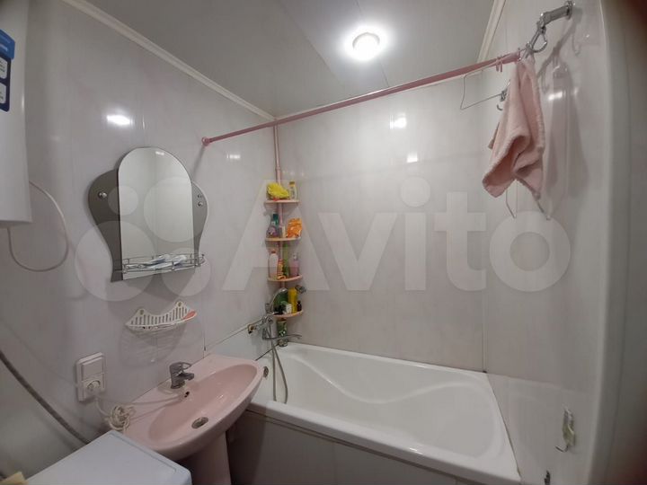 2-к. квартира, 42 м², 1/2 эт.