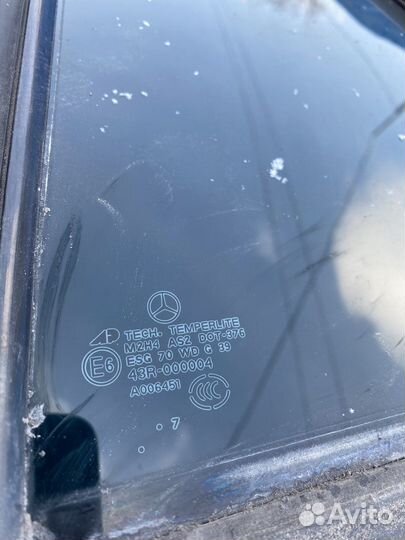 Форточка двери задняя левая Mercedes-Benz ML W164