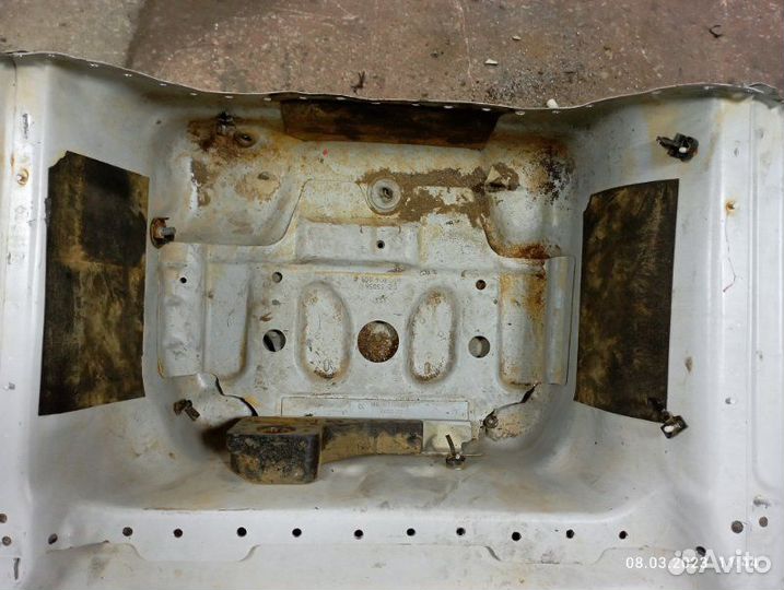 Ванна багажника Audi Q5 8R cdnc 2011