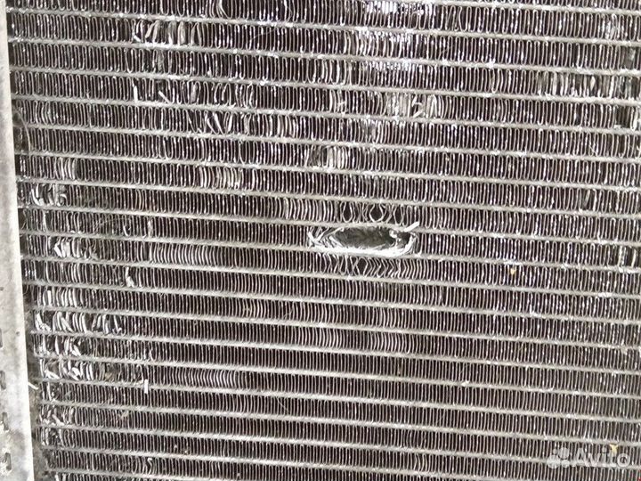 Радиатор основной для Peugeot-Citroen 807 1330Q7