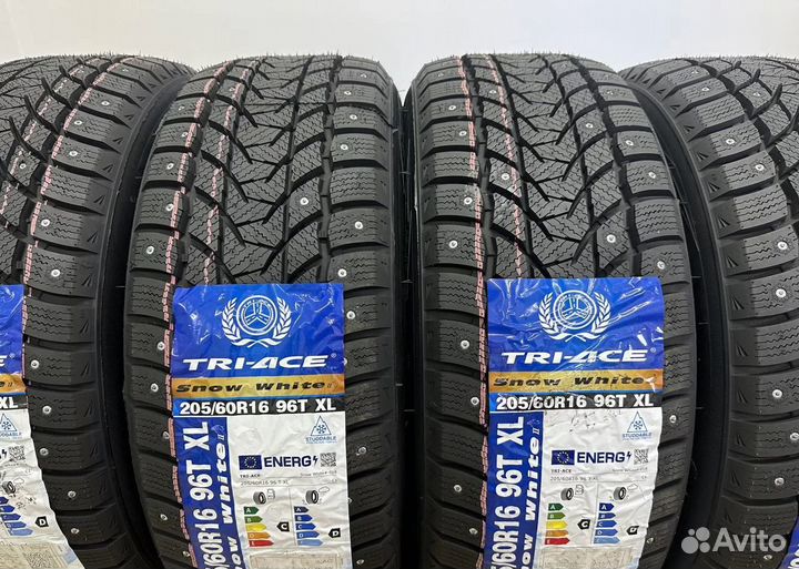 Tri Ace Snow White II 205/60 R16 52T