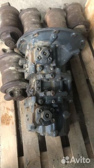 708-2L-31114 PC200-7 гидравлический насос