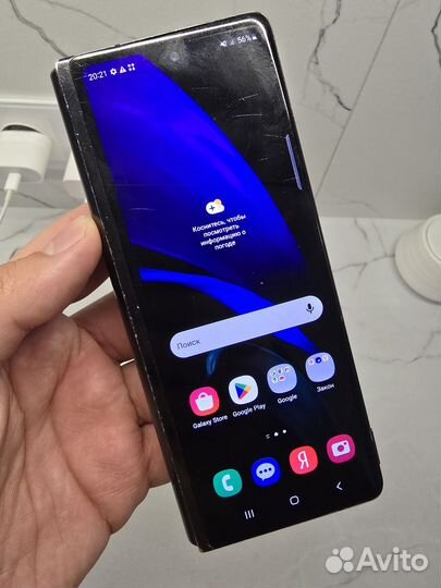 Samsung Galaxy Z Fold2, 12/256 ГБ