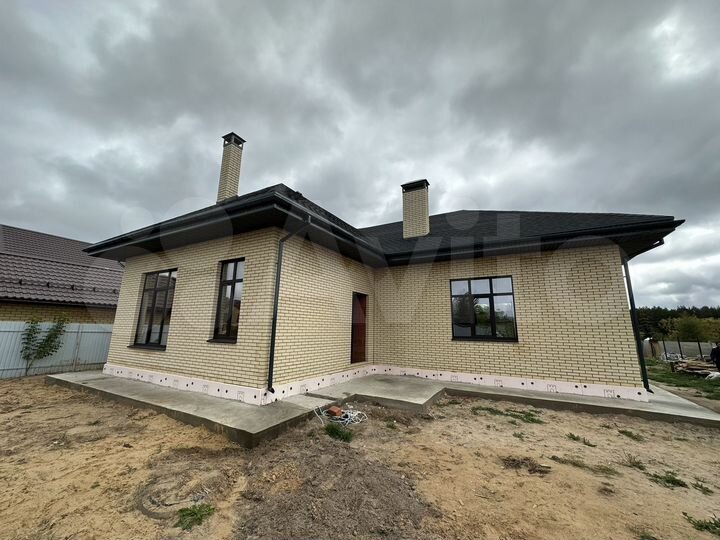 Коттедж 130 м² на участке 10 сот.