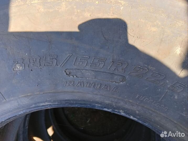 Шины 385 65 22 5 бу