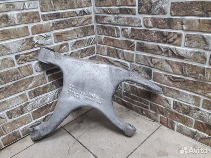 Рычаг подвески нижний задний правый Audi Q5 8R