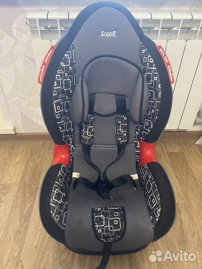 Автомобильное детское кресло от 9 до 25кг