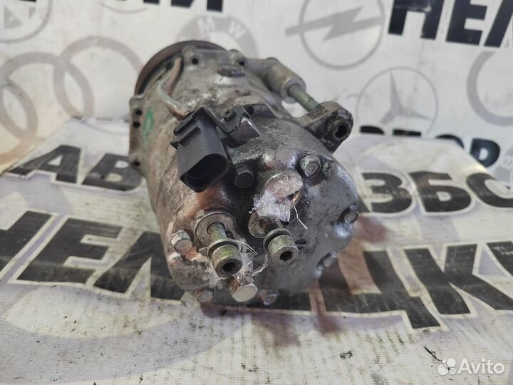 Компрессор кондиционера Golf 4 AGZ V-2.3