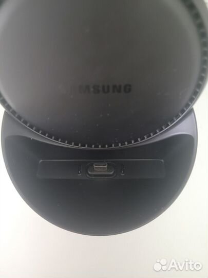 Док станция Samsung DeX EE-MG950